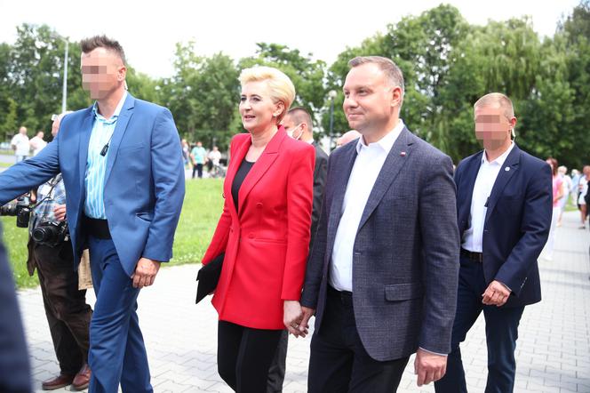 Wybory 2020. Para prezydencka razem z córką oddali głosy w drugiej turze