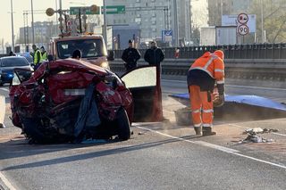 Tragiczny wypadek na S8 w Warszawie. Jedna osoba nie żyje, duże utrudnienia!