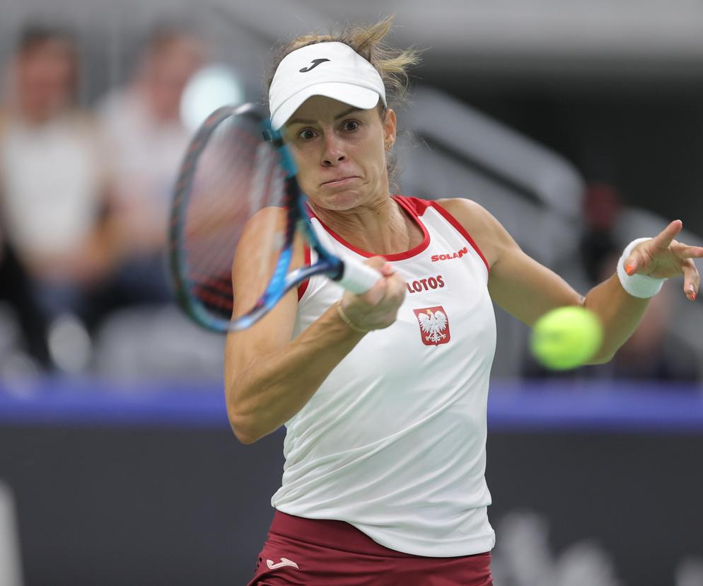 Tenis Polska - Kanada Transmisja TV Gdzie oglądać BJK Cup w Sewilli Fed Cup w TV Na jakim programie mecz Polska - Kanada STREAM ONLINE LIVE 9.11.2023