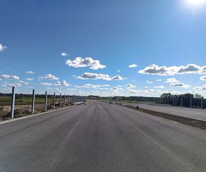 Niedaleko Białegostoku nowa droga pnie się w górę! To kolejny odcinek S19 na Podlasiu