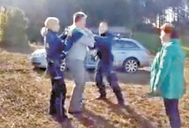 Naród podziwia interwencję policjantów