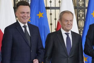 Tusk przyćmił Hołownię. Ten sondaż nie ucieszy marszałka Sejmu