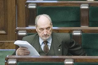  Tak się zmieniał Antoni Macierewicz 