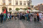 Głośny protest na Rynku we Wrocławiu przeciwko działaniom Izraela.„To nasz moralny obowiązek”