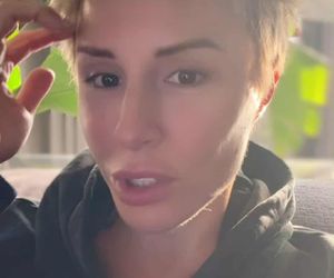 Odmieniona Blanka Lipińska prezentuje trwałą. W nowej fryzurze czuje się świetnie