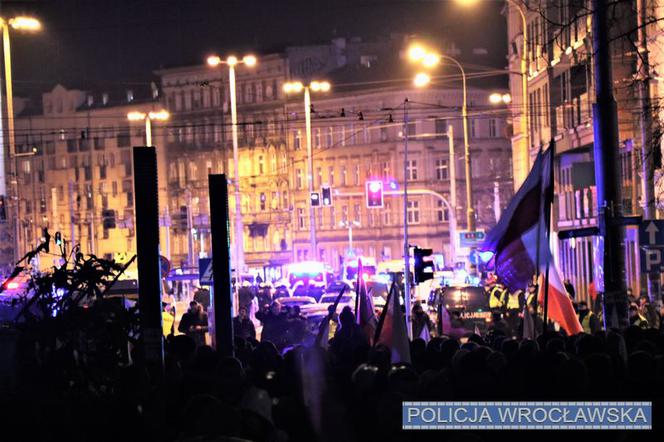 Marsz Niepodległości we Wrocławiu. 11 osób usłyszało zarzuty