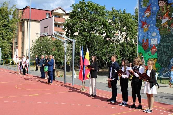 Rozpoczęcie roku szkolnego w XIII LO