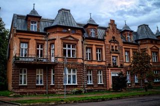   To najdalej wysunięte na wschód miasto woj. warmińsko-mazurskim. Skrywa wiele atrakcji!