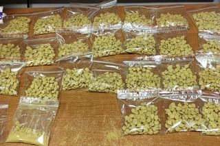 W mieszkaniu były GIGANTYCZNE ilości narkotyków. Policja zatrzymała dwie osoby