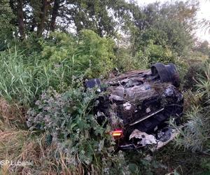 Tragedia na autostradzie A1! 20-latek w bmw wypadł z drogi i zginął