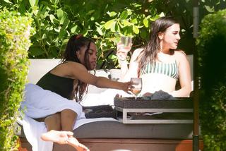 Córka Obamy rozpoczyna dzień od wina