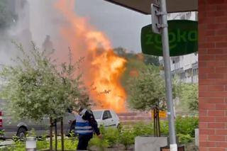 Wrocław: Słup ognia wystrzelił w niebo! Koparka uszkodziła gazociąg WIDEO
