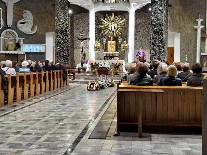 Pogrzeb Anny z Knurowa. Zginęła z rąk córki