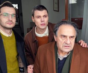 	Barwy szczęścia odc. 3011. Kacper (Jakub Szlachetka), psychiatra (Adrian Gawlik), Jerzy (Bronisław Wrocławski)