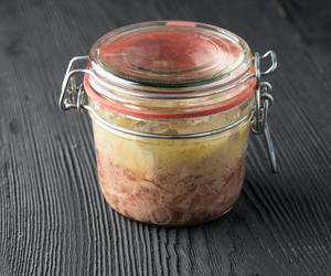 Konserwa słoikowa na trudne czasy. Idealna do plecaka ratunkowego lub wyjazd pod namiot 