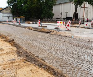 Zabytkowy bruk na Piłsudskiego w Siedlcach