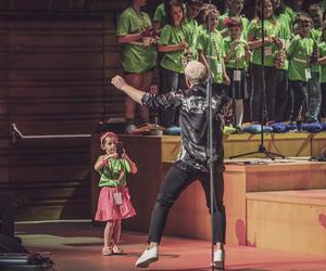 Wyjątkowy koncert w katowickim NOSPR. Wystąpiła Dziecięca Orkiestra Onkologiczna Fundacji „Iskierka 