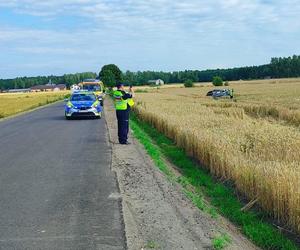 Dwóch 18-latków zginęło po dachowaniu nissana