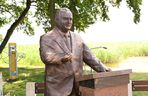 Pomnik Przemysława Gosiewskiego w Dąbkach
