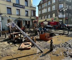 Pomoc medyczna na terenach dotkniętych powodzią. Tu sprawdzisz, gdzie jej szukać