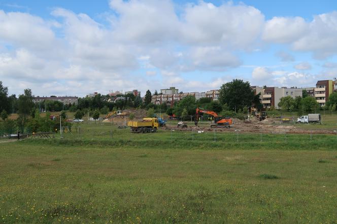 Park Jaworek w Tychach zamienił się w wielki plac budowy [ZDJĘCIA]