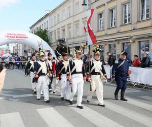 Bieg Konstytucji 3 Maja. Tysiące biegaczy na ulicach Warszawy