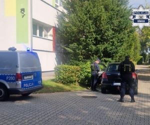 Pijana wiozła 5- i 9-latka. Policja zatrzymała matkę z 2 promilami alkoholu