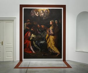 Setki lat wisiały w celach sióstr, nikt ich nie oglądał. Teraz trafiły na spektakularną wystawę