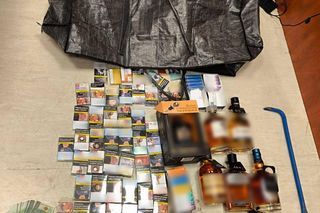  Kryminalni z Pragi rozbili grupę włamywaczy. Złupili sklepy na 100 tys. zł