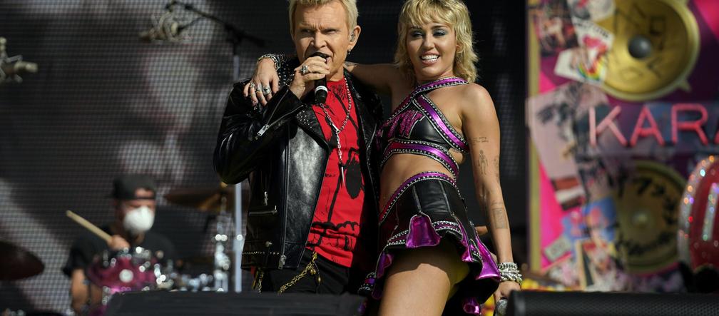 Miley Cyrus i Billy Idol na Super Bowl 2021