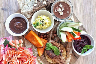 Gdzie zjeść śniadanie w Warszawie? Oto najlepsze miejsca na rozpoczęcie dnia! [GALERIA]