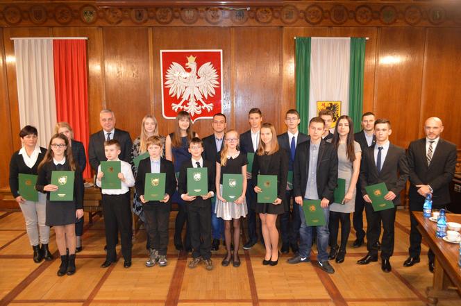 Burmistrz Szczecinka po raz kolejny przyzna coroczne stypendia dla zdolnych uczniów