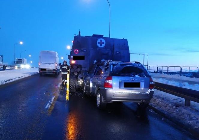 Wypadek z wojskowym ROSOMAKIEM w Rzeszowie. Polcijanci mocno się zdziwili