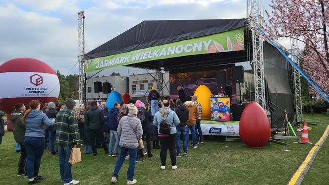 Wiosenny klimat na Politechnice Bydgoskiej. Za nami IV Akademicki Jarmark Wielkanocny