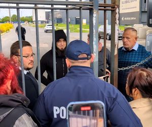 Hala na Modlińskiej zamknięta dla kupców. To koniec bazaru 