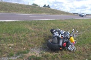 Tragiczny wypadek na S17. Motocyklista nie żyje. Nagle zjechał z drogi