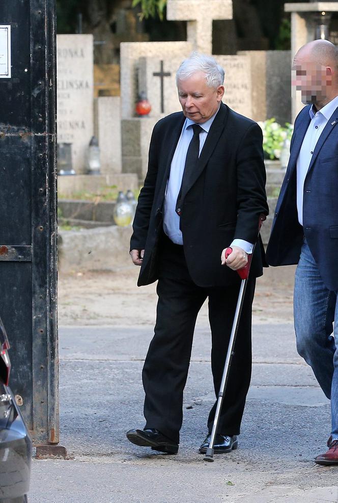 Kaczyński boi się operacji