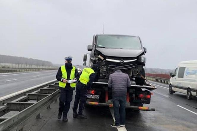 Trudne warunki na wielkopolskich drogach. Poważny wypadek na drodze S5