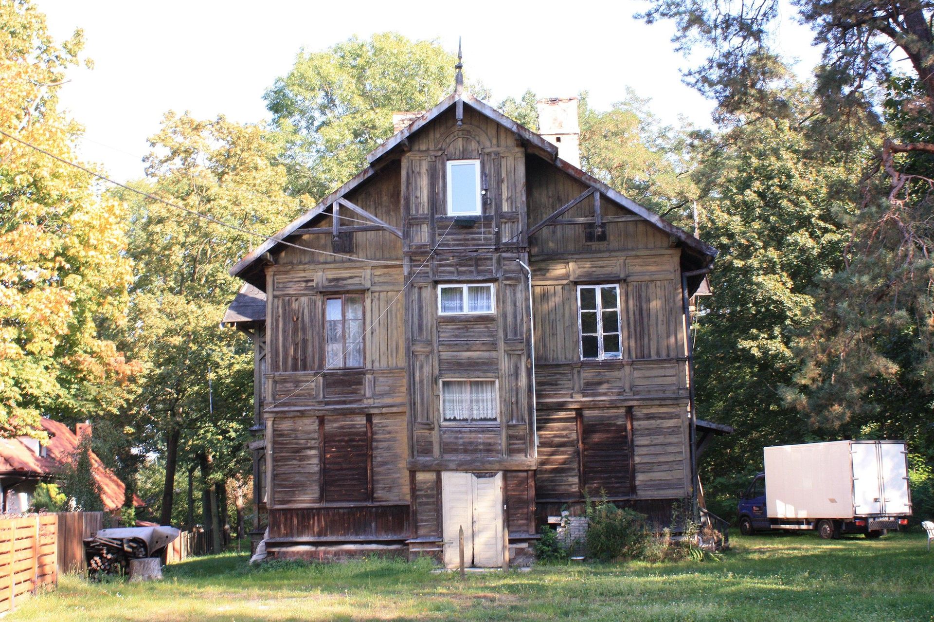 Świdermajer przy ul. Fletniowej 2 w Warszawie – przed remontem