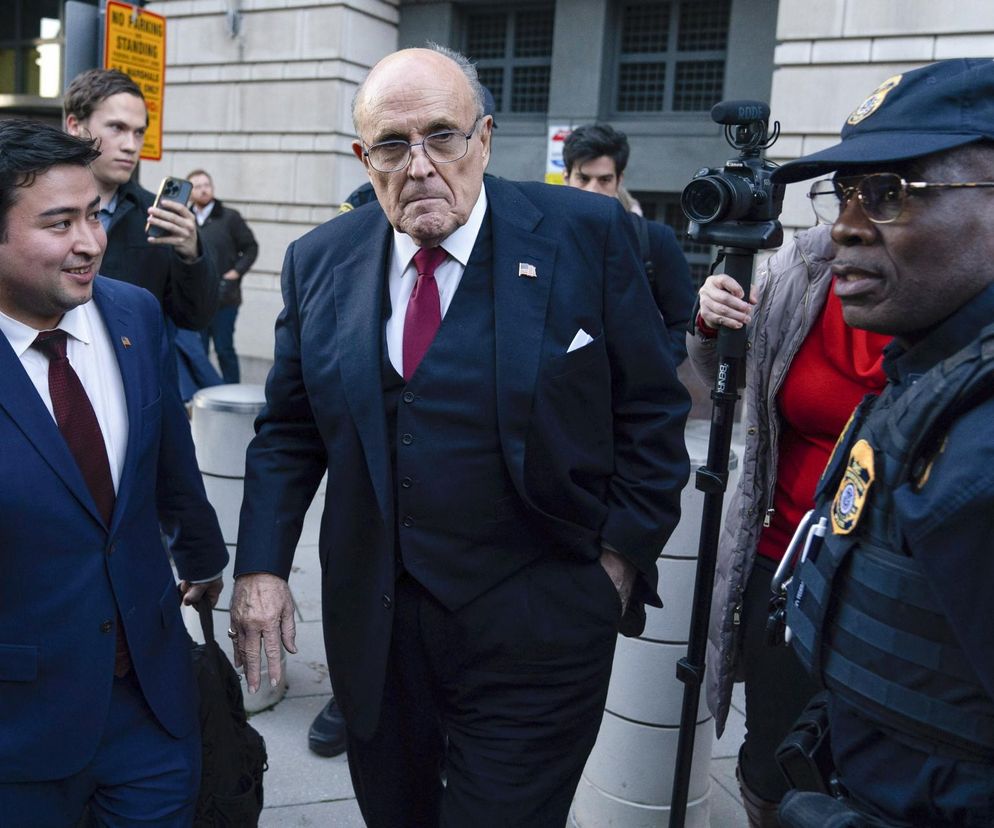 Rudy Giuliani miał oddać mieszkanie, opróżnił je z kosztowności