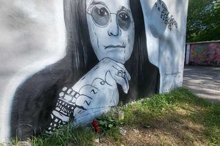 Mural Ozzy'ego Osbourne'a w Warszawie