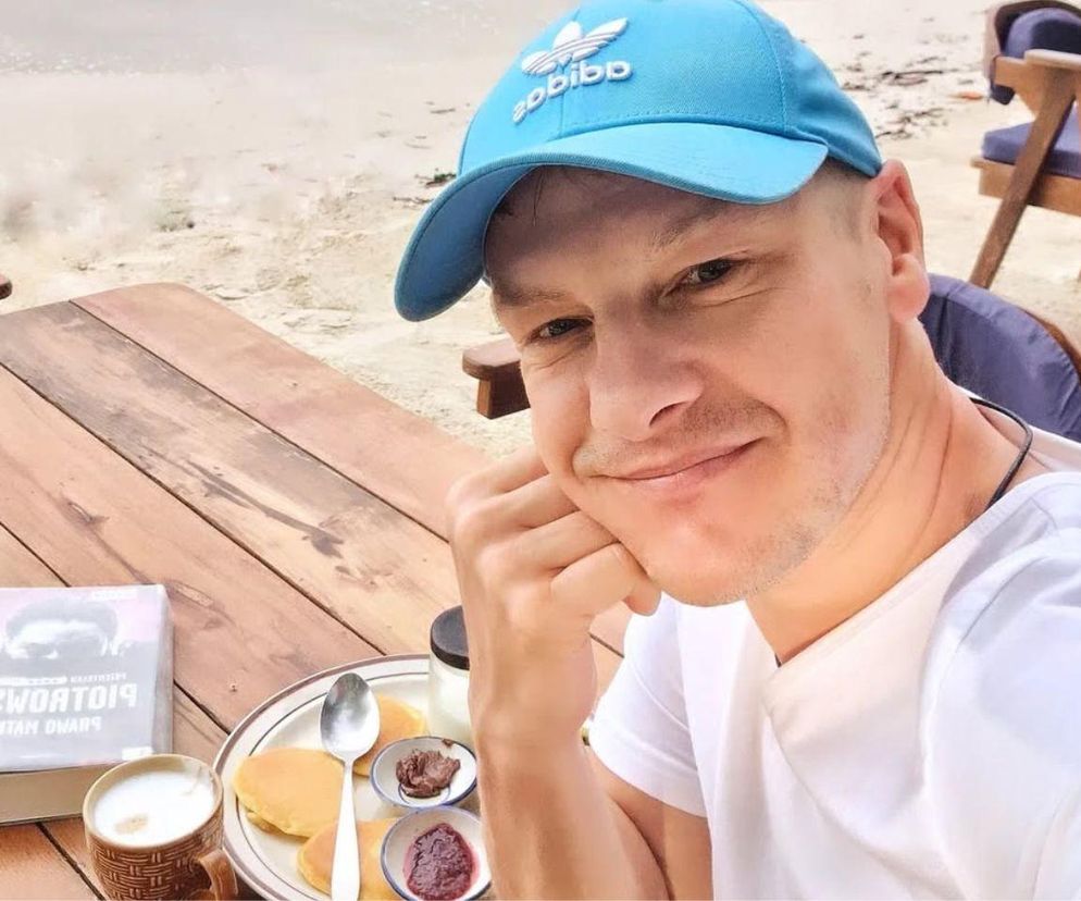 Marcin Mroczek i jego żona unikają się podczas opieki nad dziećmi. Marlena Muranowicz wyprowadziła się z domu