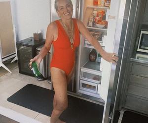 Sharon Stone rzuciła wyzwanie Pameli! 56-latka wygląda lepiej w TYM stroju?