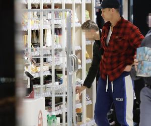 Maciej Zakościelny - męska wyprawa po odkurzacz