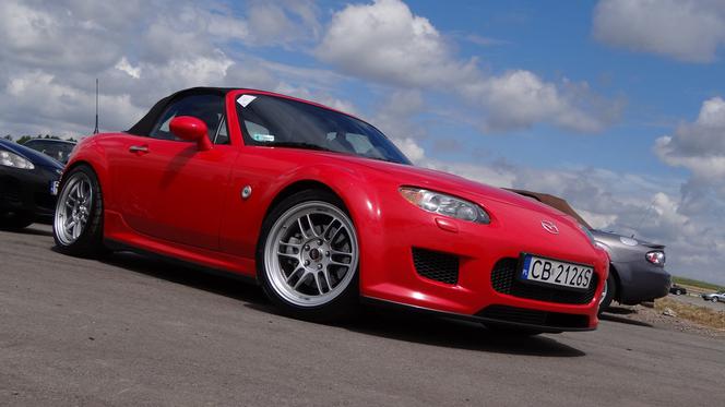 Mazda MX-5 - zlot 2014 fanów w Polsce na torze Jastrząb