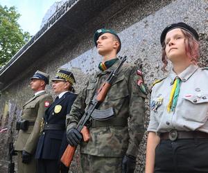 Uroczystości w hołdzie ludności cywilnej Woli