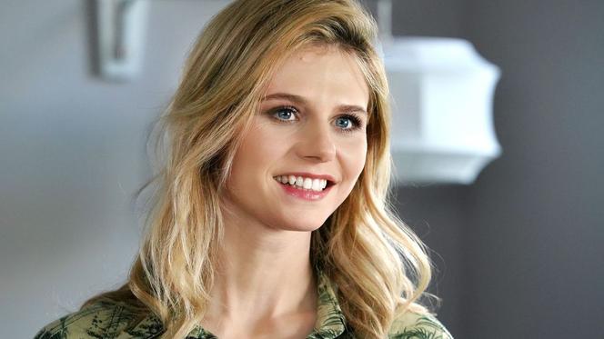 Barwy szczęścia odc. 2501. Iwona (Izabela Zwierzyńska)