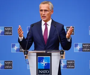 Szef NATO o konflikcie wywołanym przez Rosję: „Będziemy wspierać Ukrainę tak długo, jak będzie trzeba”