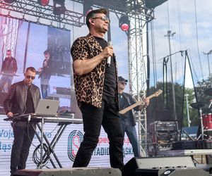 Śląska Scena Letnia na promenadzie przy Stadionie Śląskim w Chorzowie
