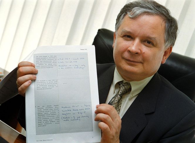 AI wybrała 5 najlepszych polityków w Polsce ostatnich 30 lat!